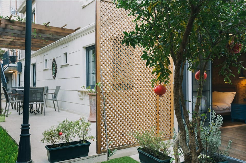 Garden, Bathroom, Garden view