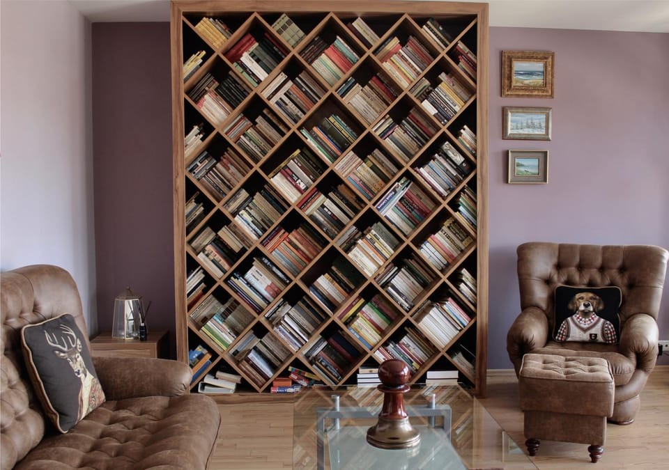 Library, Seating area