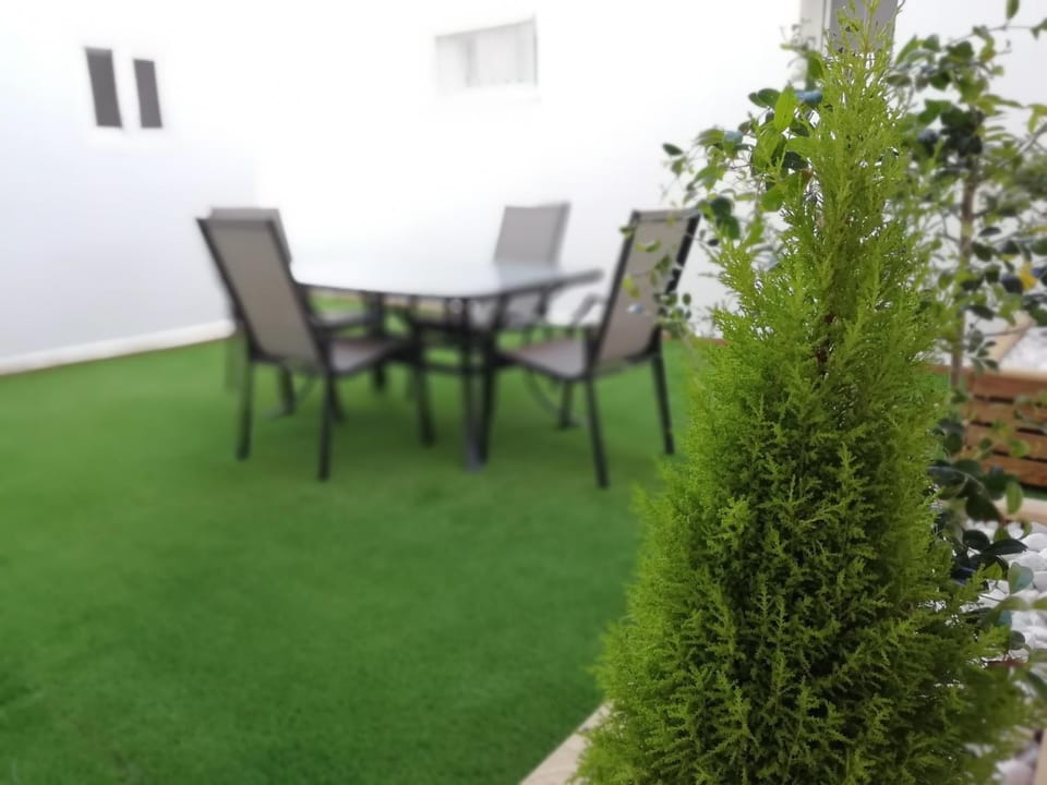 Patio, Spring, Day, Balcony/Terrace, Garden view