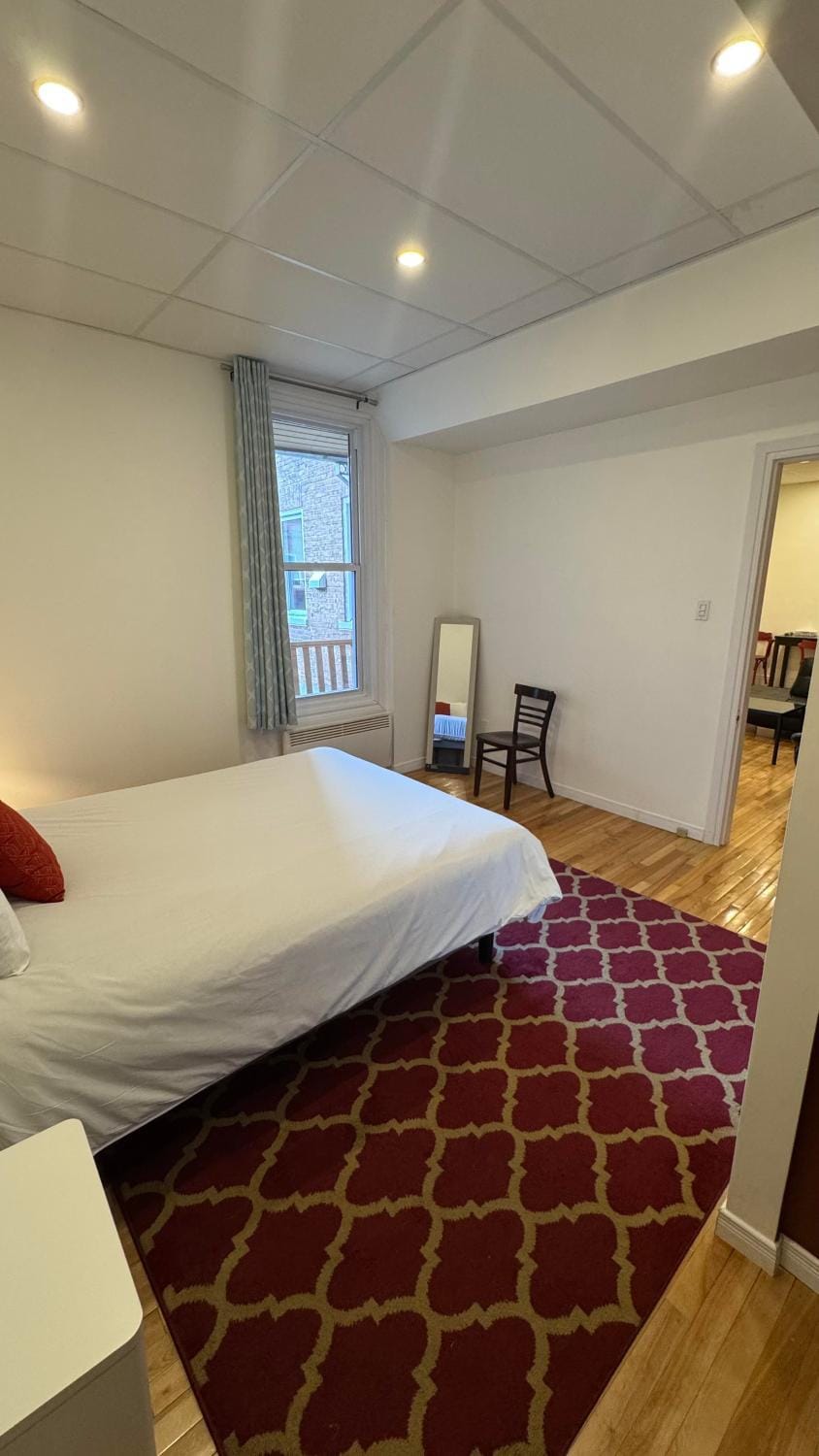 Bedroom
