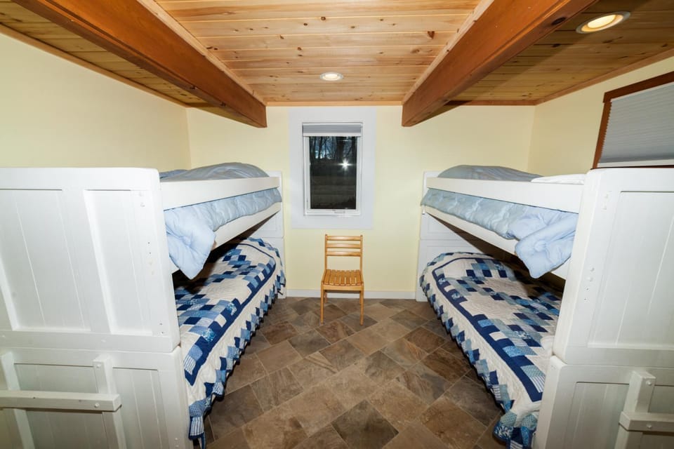 Cedarwalk House in Mendon