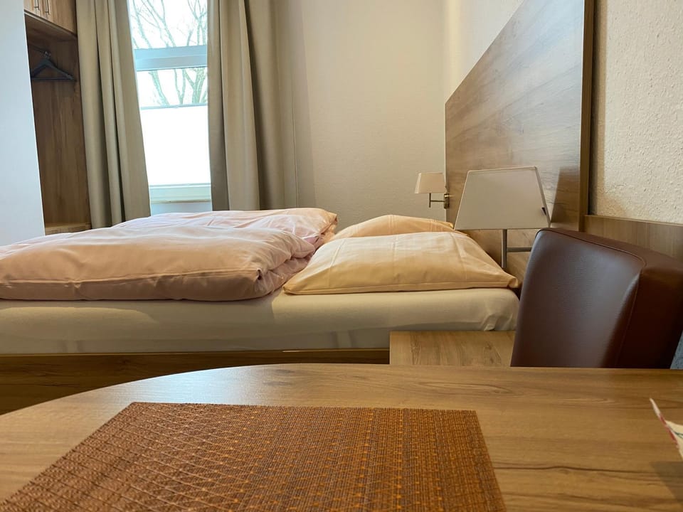 Gasthof & Restaurant "Am Kreuz" Hotel in Essen