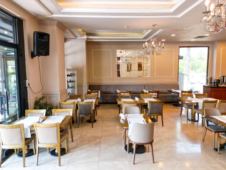 Restaurant/places to eat, Breakfast