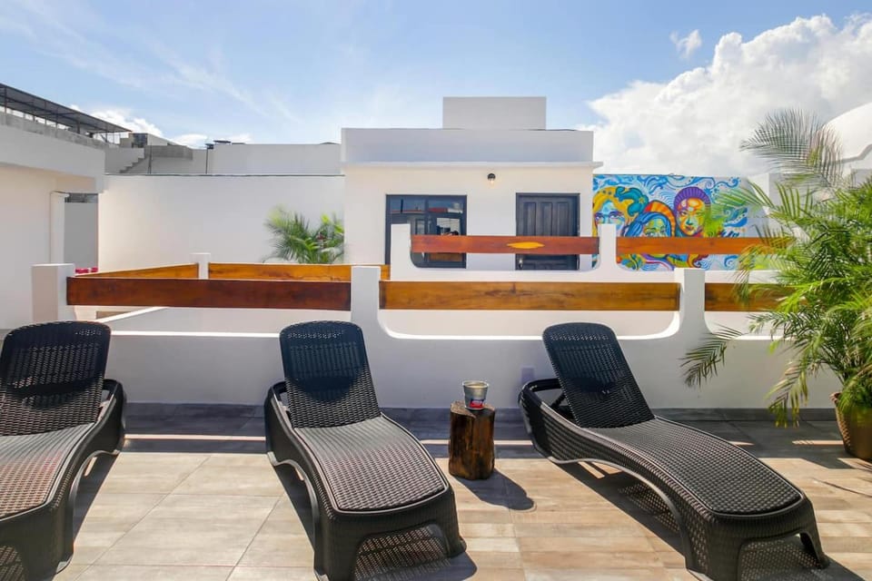 Valentina Suites by Las Flores Vacation Rentals Apartment in Playa del Carmen