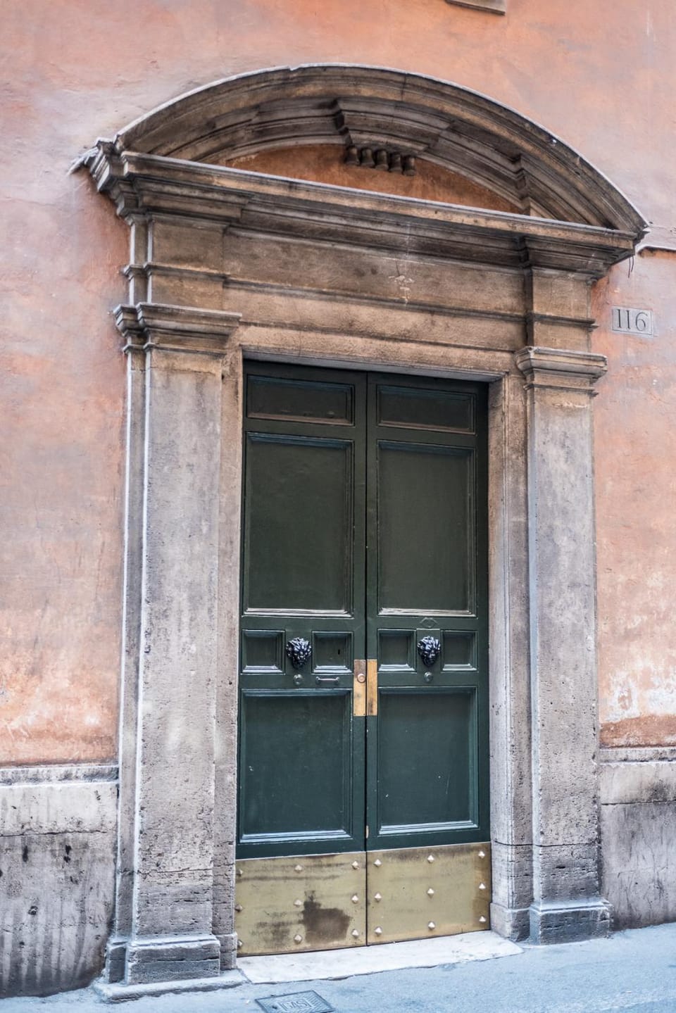 Property building, Facade/entrance