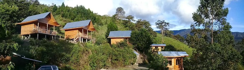 San Alberto Ecolodge Nature lodge in Oxapampa