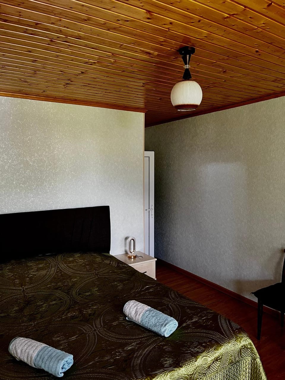 Jeiran Japaridze's Guesthouse Bed and Breakfast in Georgia