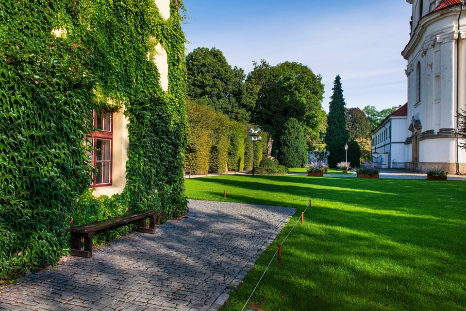 Garden, Garden view