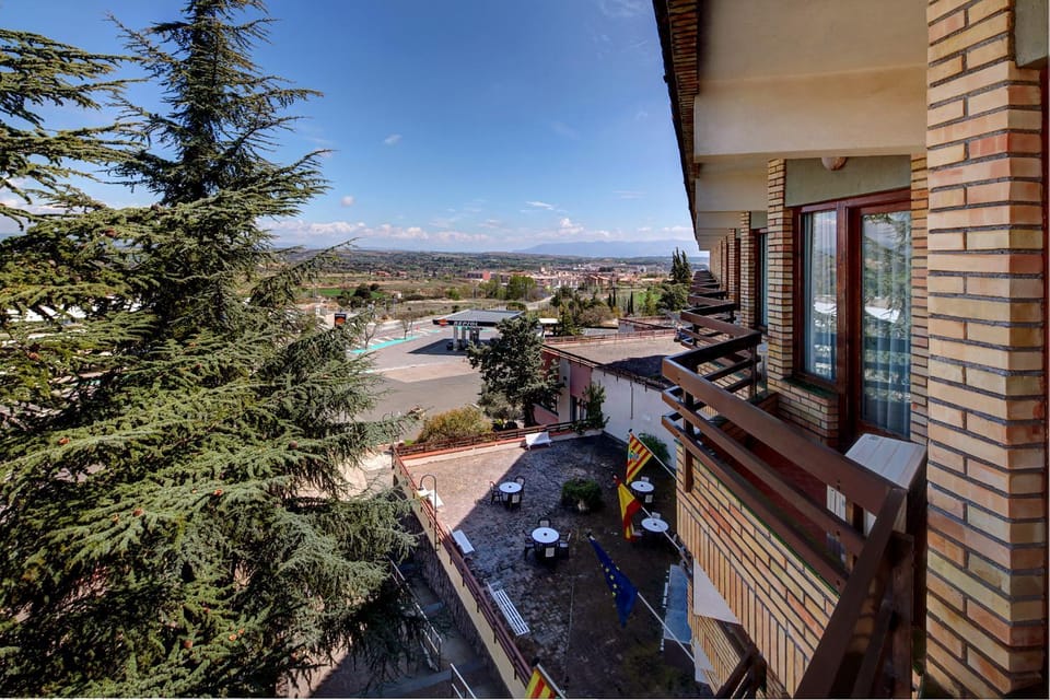 Natural landscape, View (from property/room)