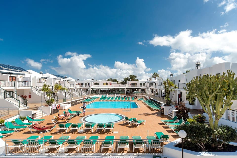 Garden view, Pool view, Swimming pool