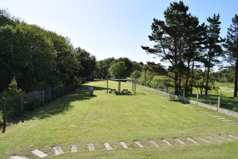 BBQ facilities, Garden