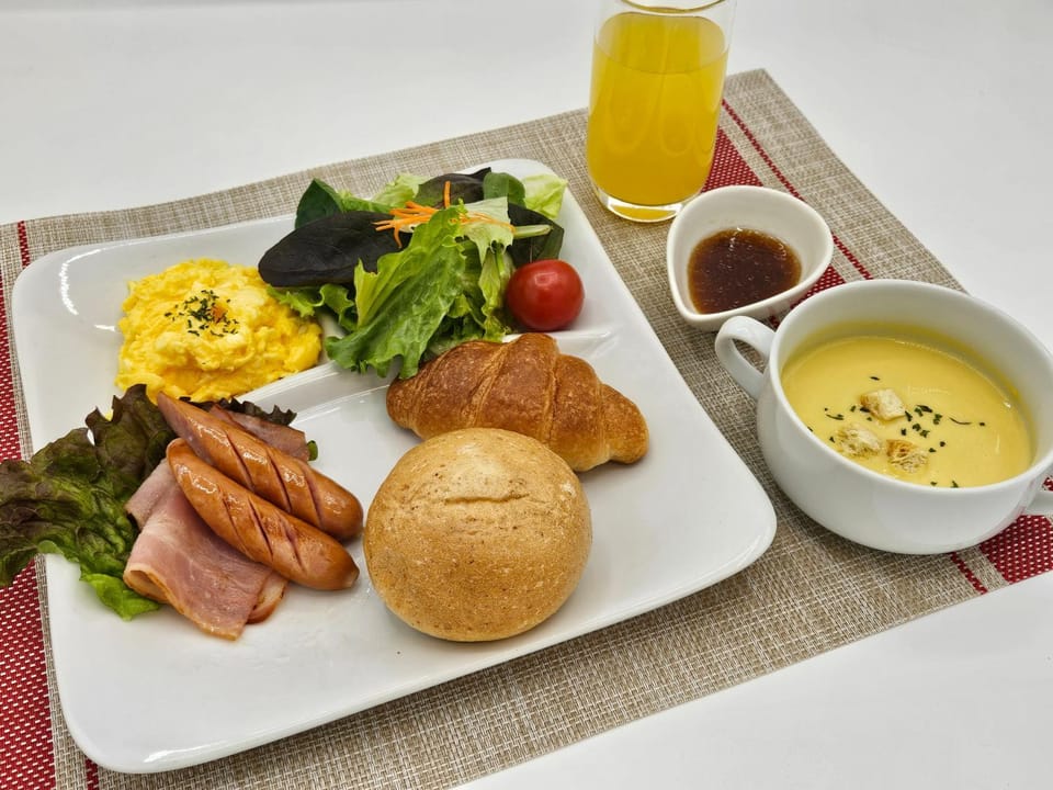 Breakfast