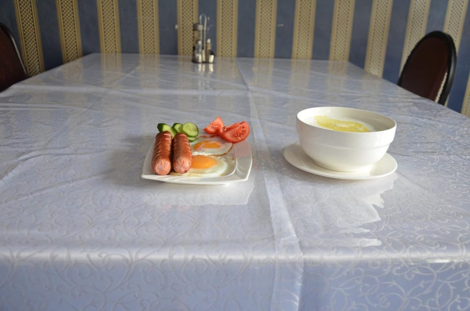 Food and drinks, Food, Breakfast