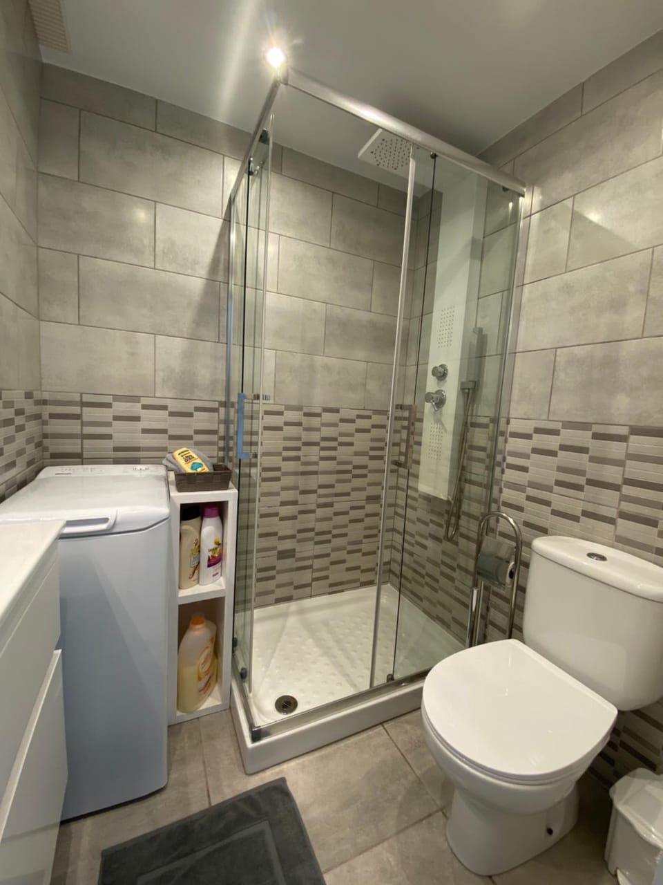 Shower, Bathroom