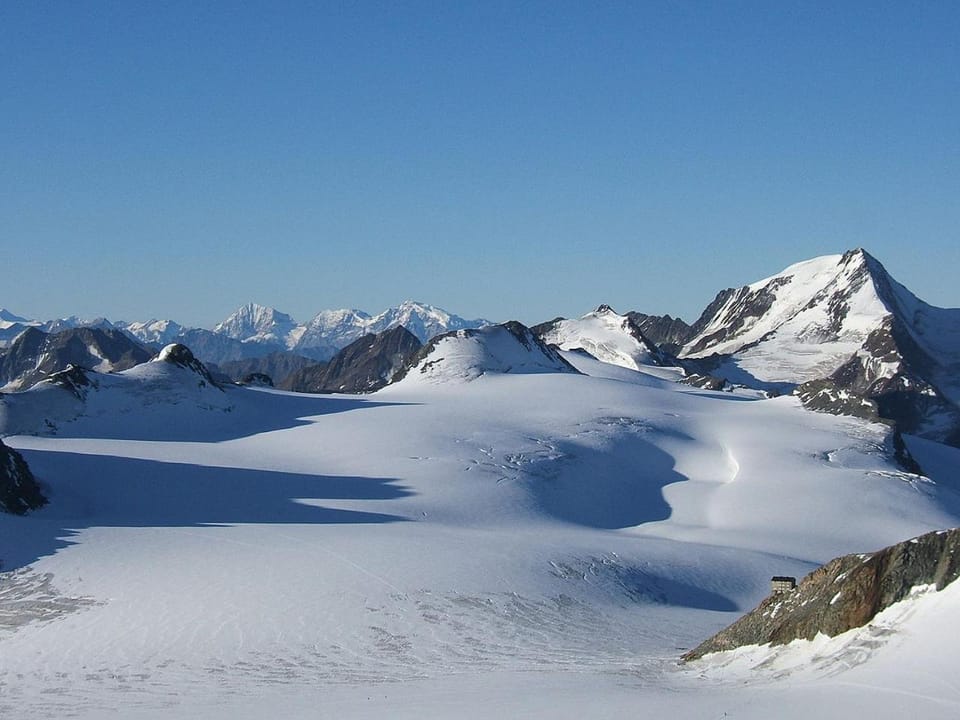 Skiing