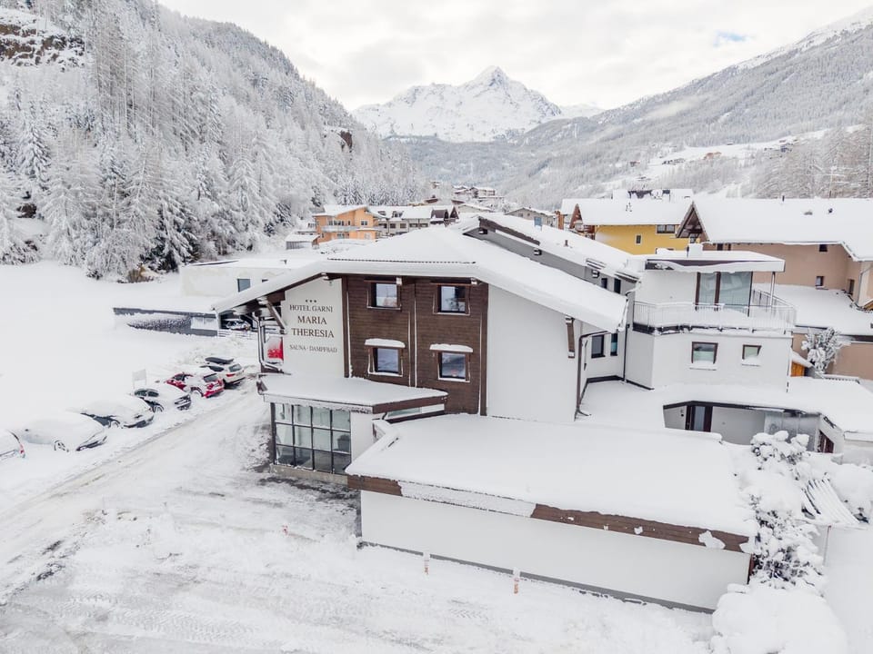 Property building, Winter