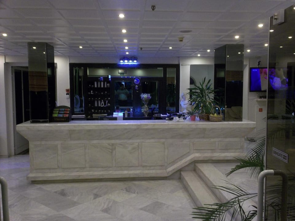 Lounge or bar