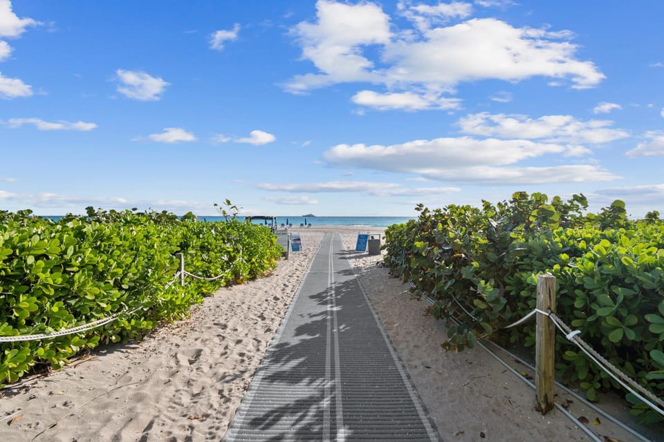 Day, Natural landscape, Beach, Sea view