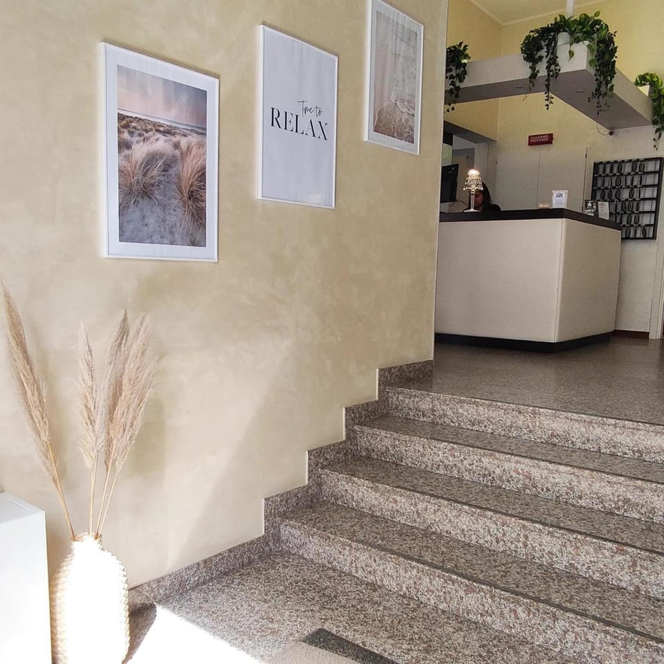 Facade/entrance, Lobby or reception