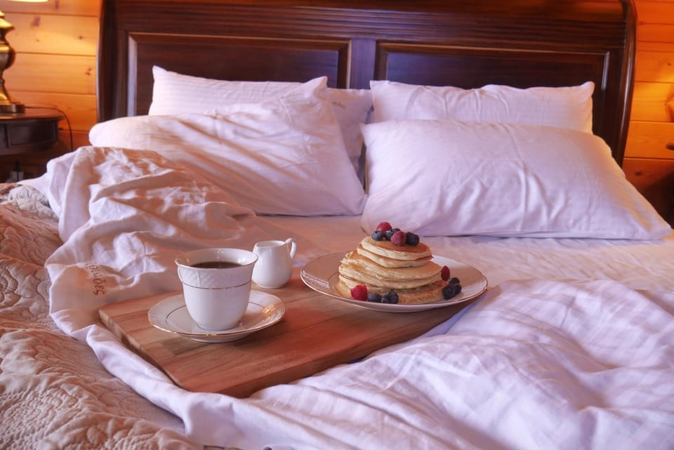 Bed, Bedroom, Breakfast