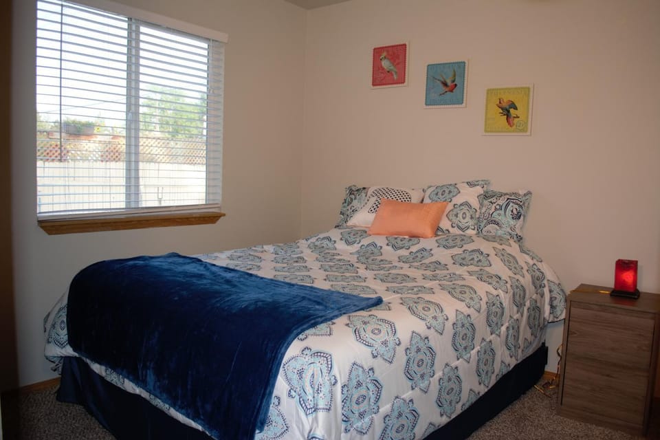 8635 Ustick Road Apartment Apartment in Garden City