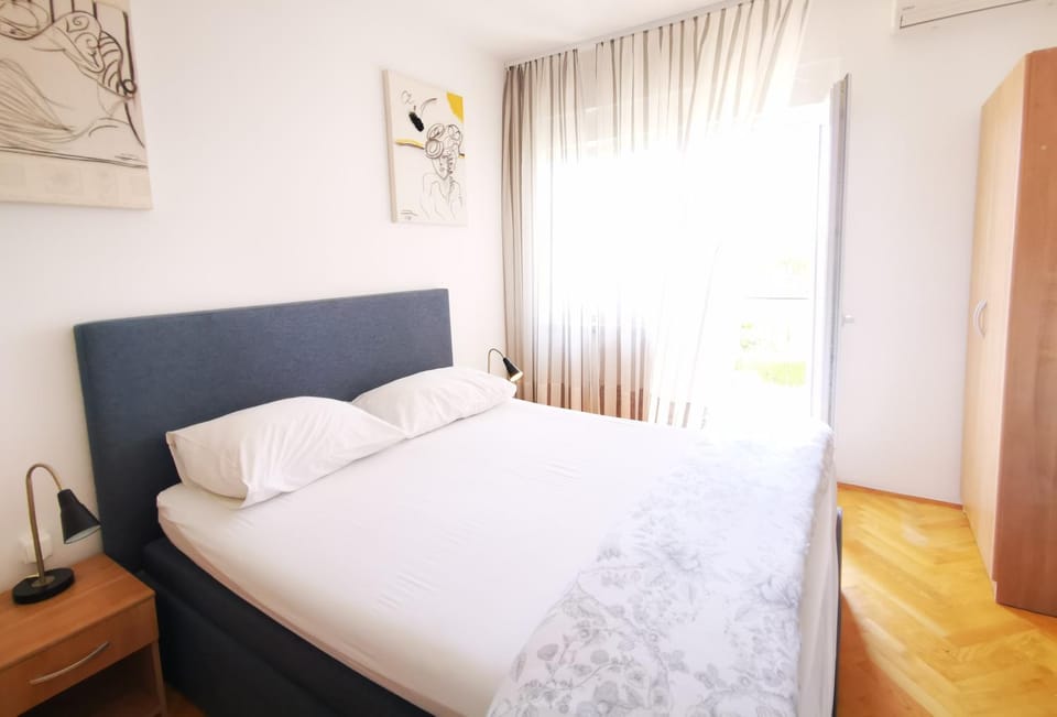 Firule Center Rooms Apartment in Split