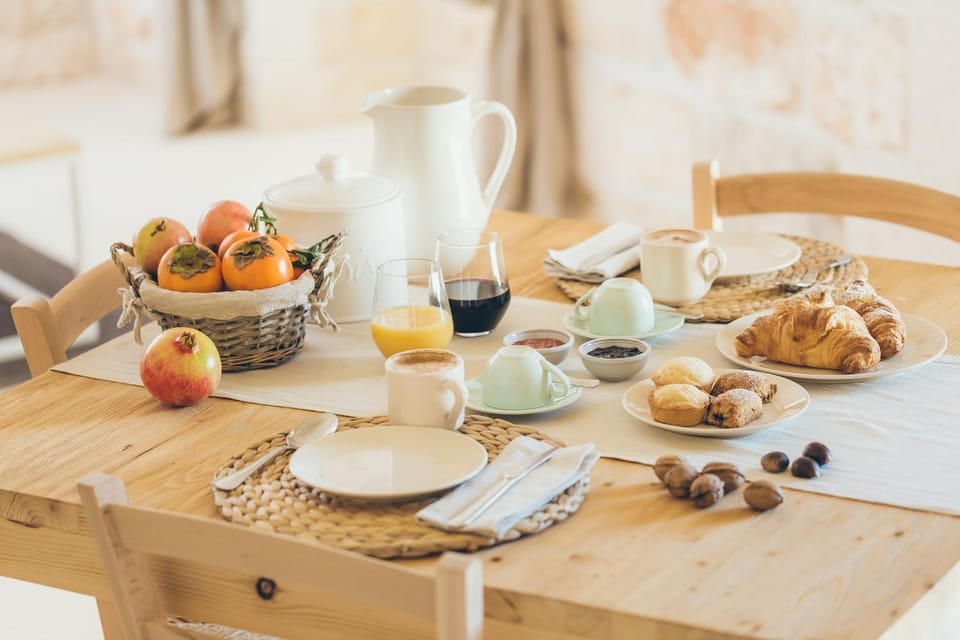 Lounge or bar, Buffet breakfast, Italian breakfast