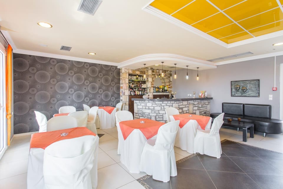 Lounge or bar