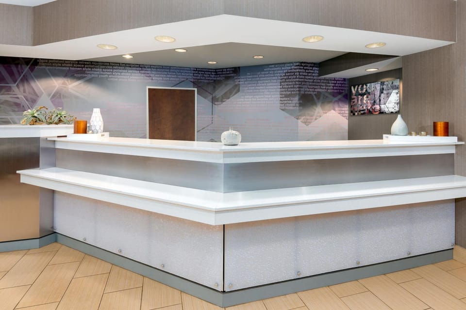 Lobby or reception, Lobby or reception