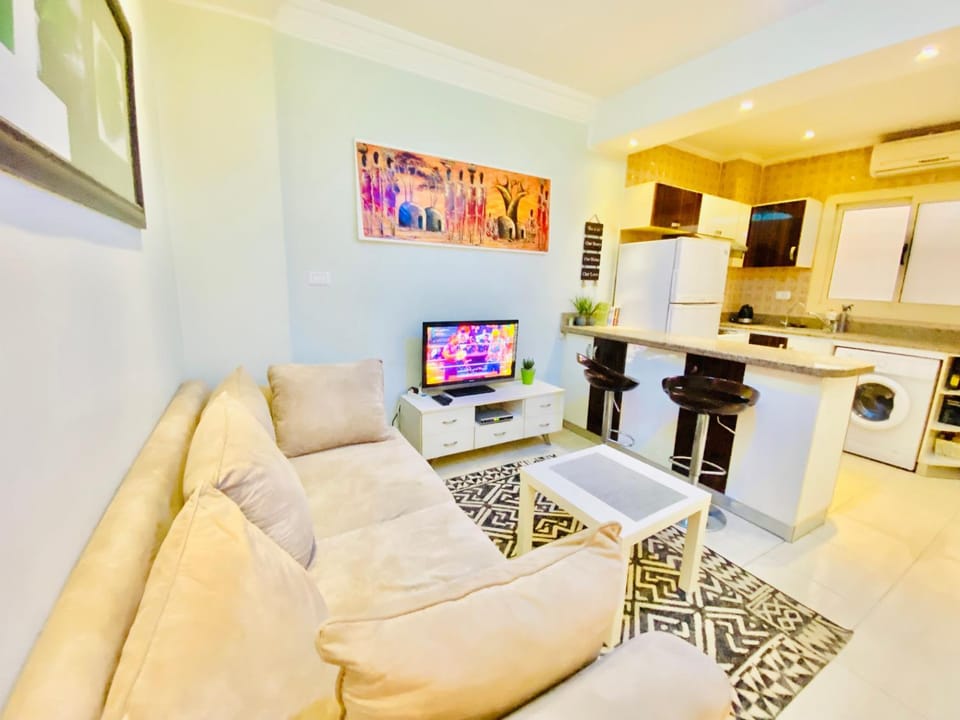 Panda Grey with balcony Hurghada center Apartment in Hurghada