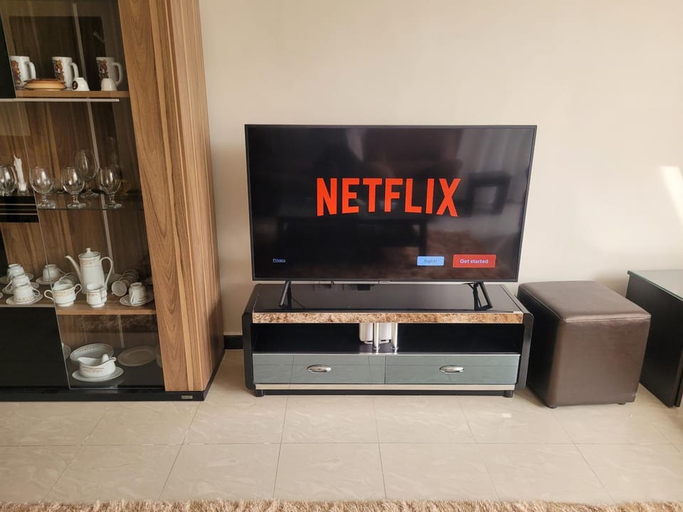 TV and multimedia, Evening entertainment
