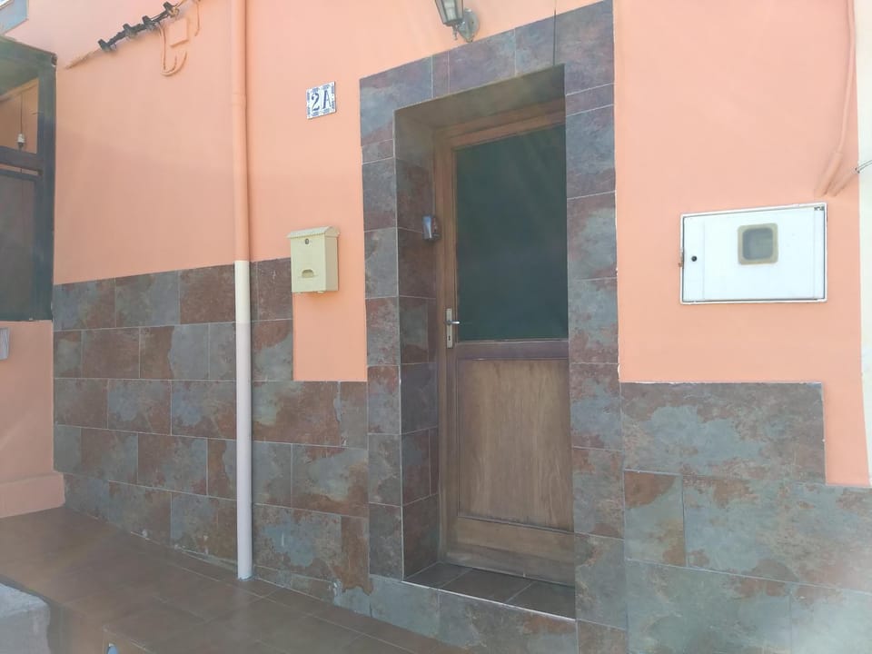 Casa de piedra a 2 km de la Playa Country House in Gran Canaria