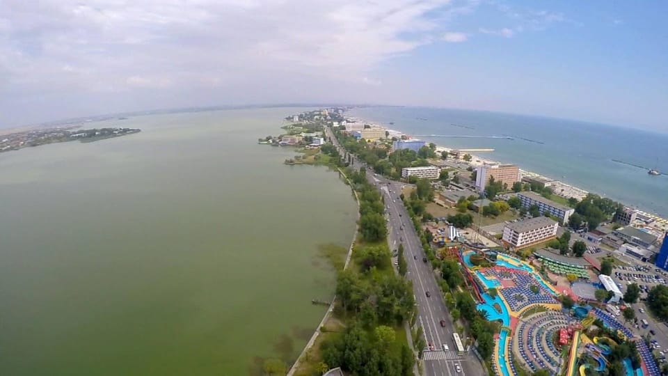 Bird's eye view, Sea view