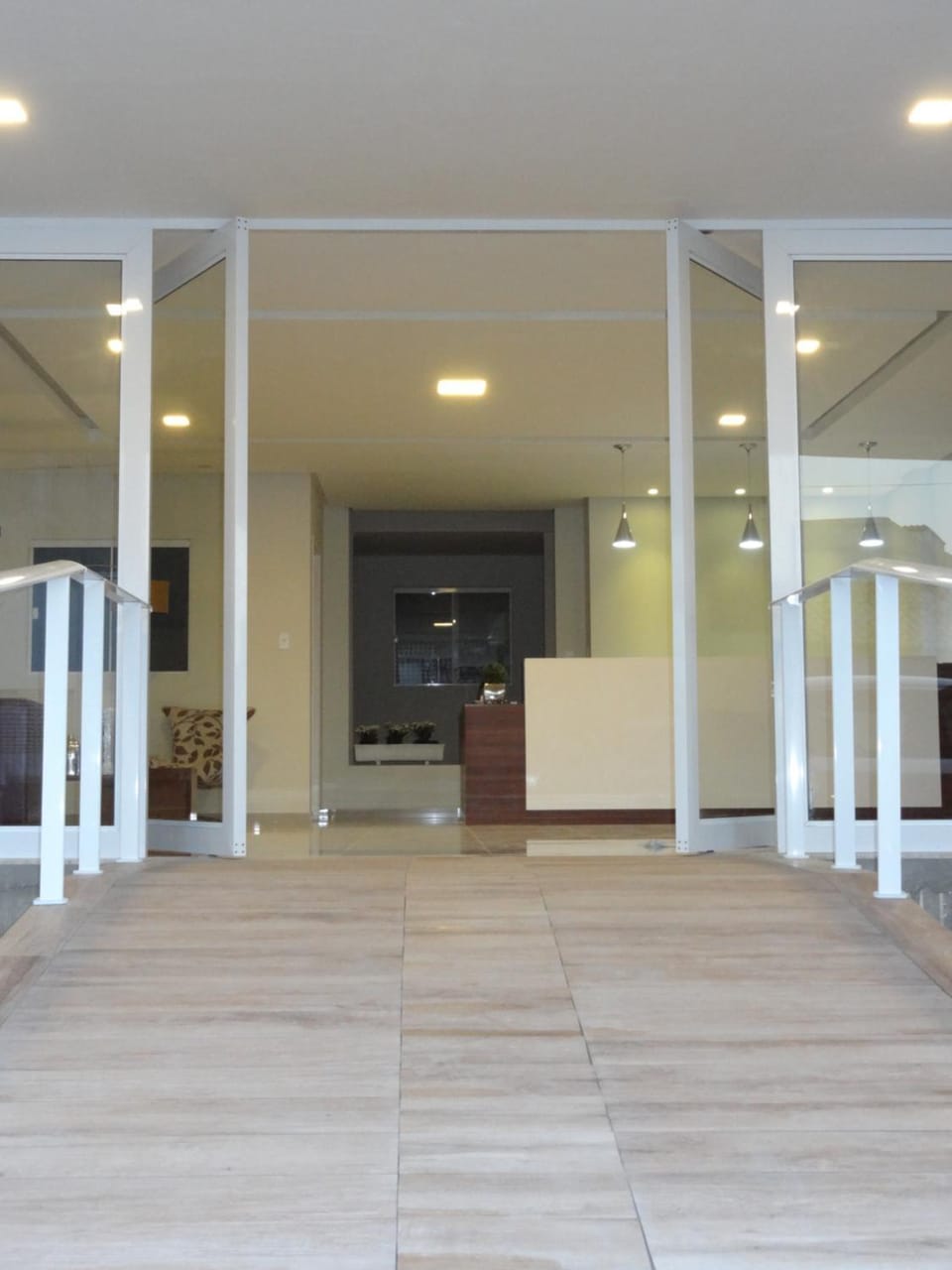 Facade/entrance