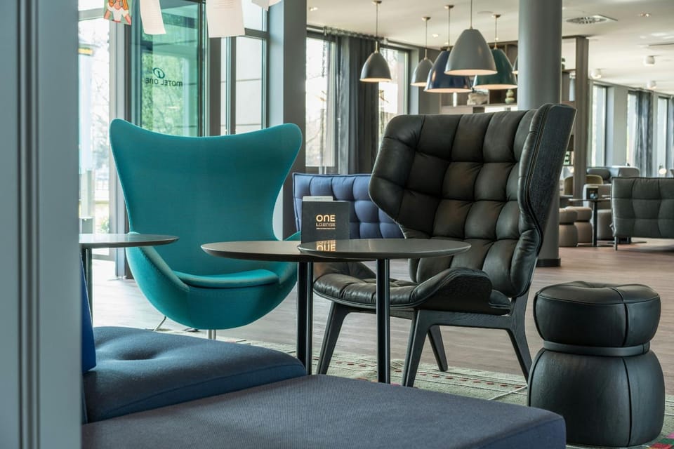 Lounge or bar