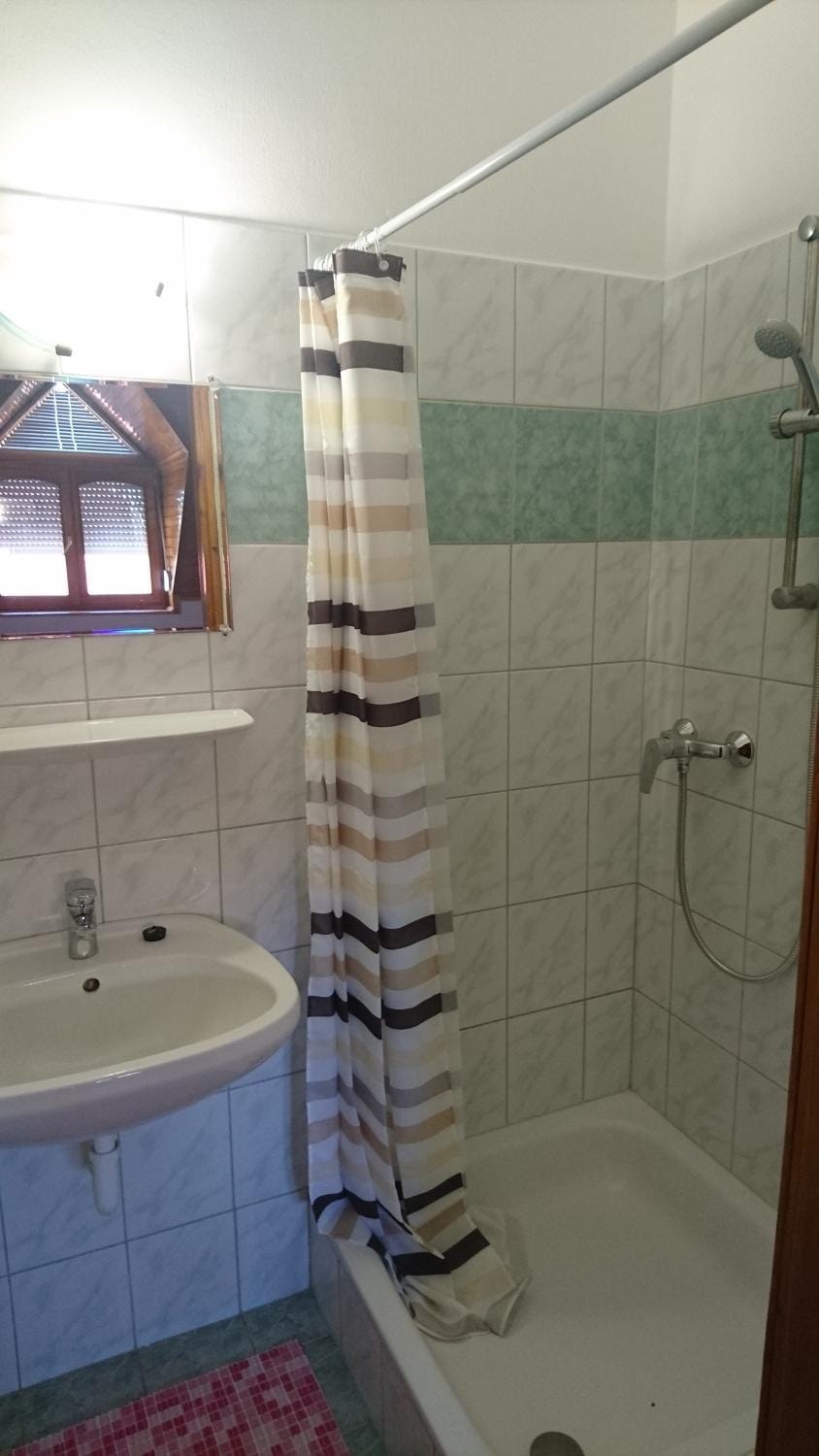 Flamingó Panzió Bed and Breakfast in Székesfehérvár