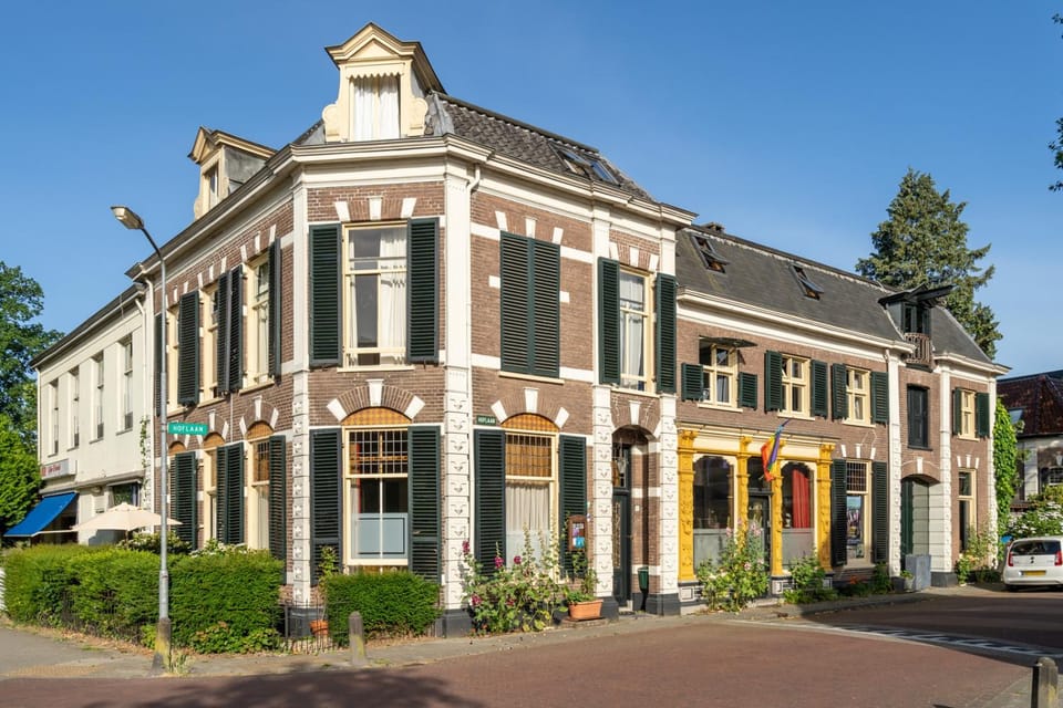Huis met de Leeuwenkoppen Apartment in Gelderland, Netherlands