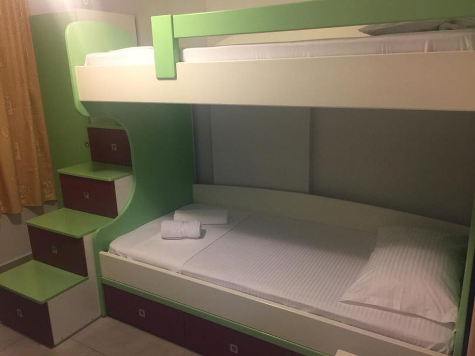 Bed, Photo of the whole room, Bedroom, bunk bed