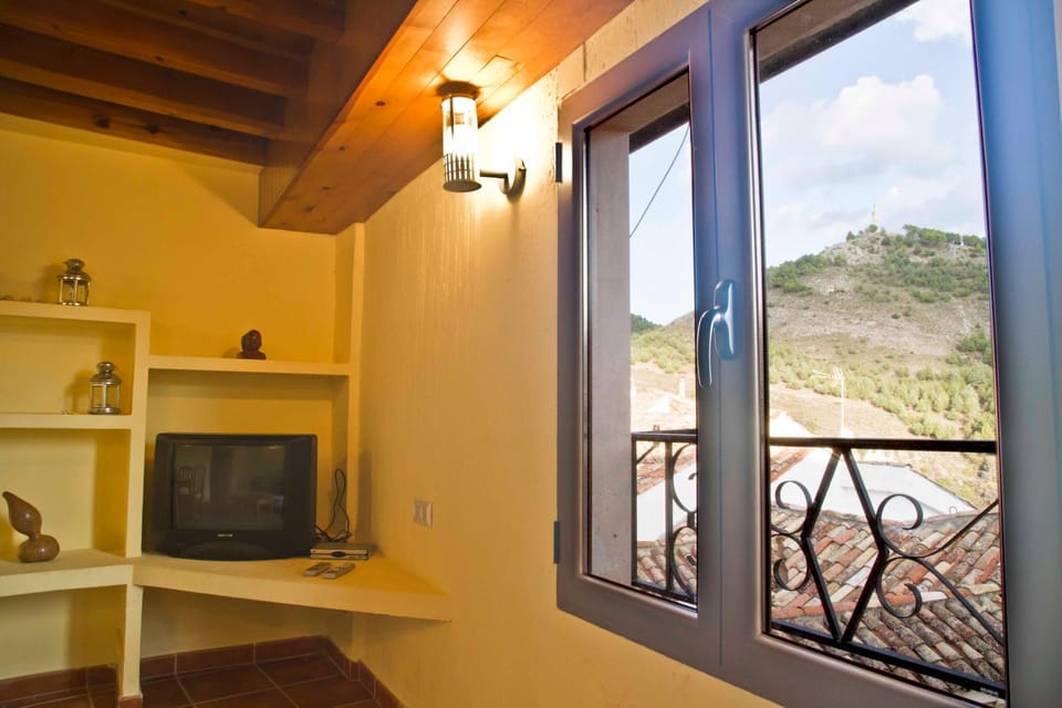 Off site, Natural landscape, Living room, Hiking