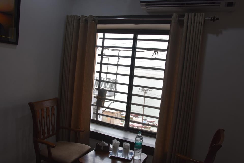 Alakhnanda Guest House Bed and Breakfast in Varanasi