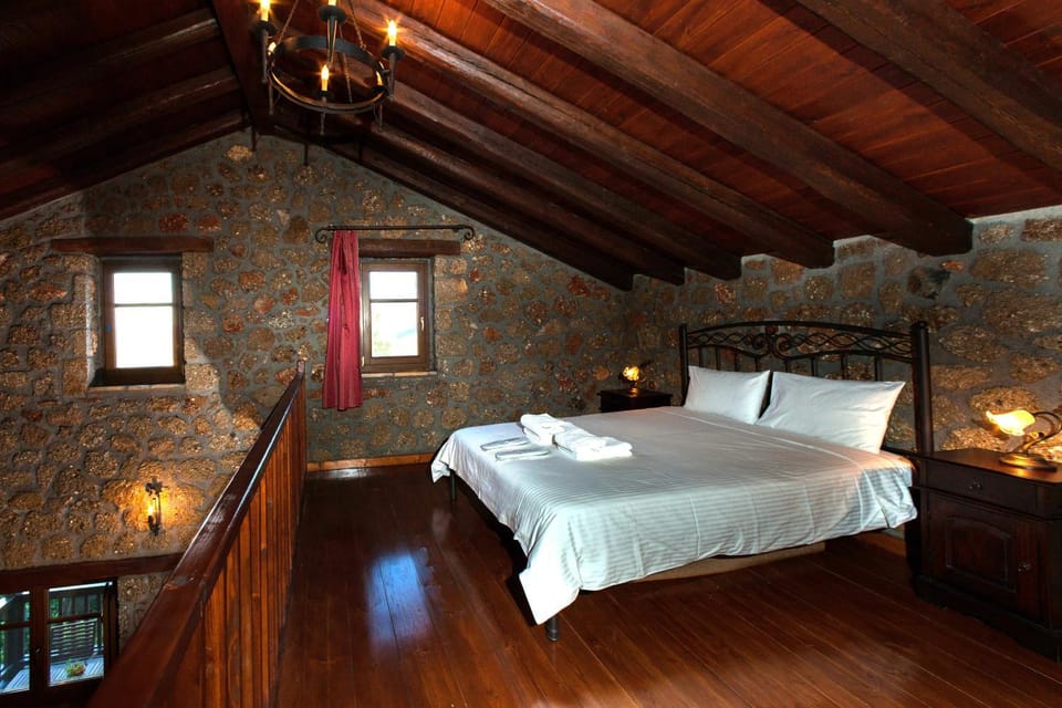 Day, Photo of the whole room