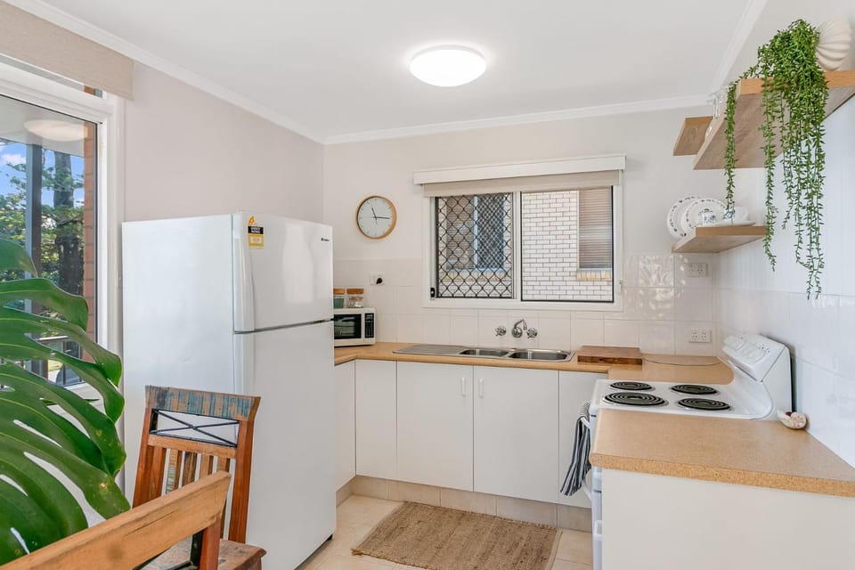 Pacific View Unit 3 Apartment in Tweed Heads
