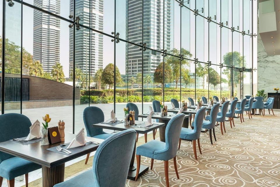 Restaurant/places to eat, Day