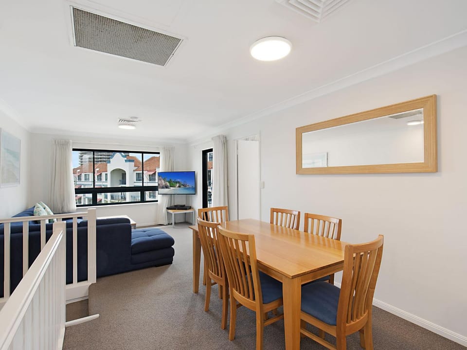 Calypso Plaza Resort Unit 417 Apartment in Tweed Heads