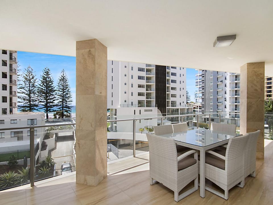 Maili 6 Luxury sky home Apartment in Tweed Heads