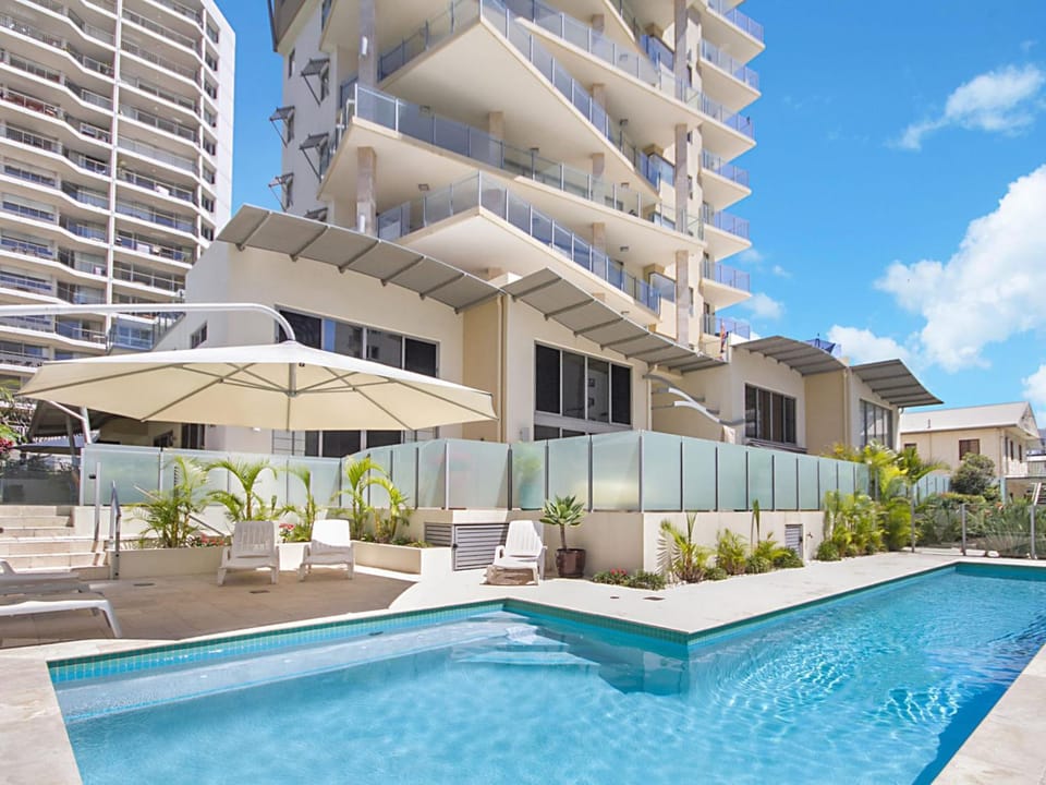 Maili 6 Luxury sky home Apartment in Tweed Heads