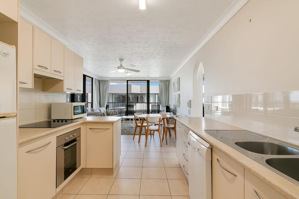 Chateau Royale Unit 36 Apartment in Tweed Heads