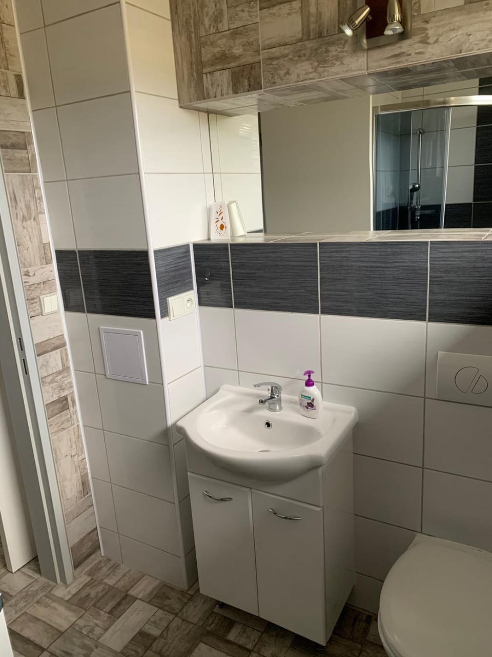 Toilet, Bathroom