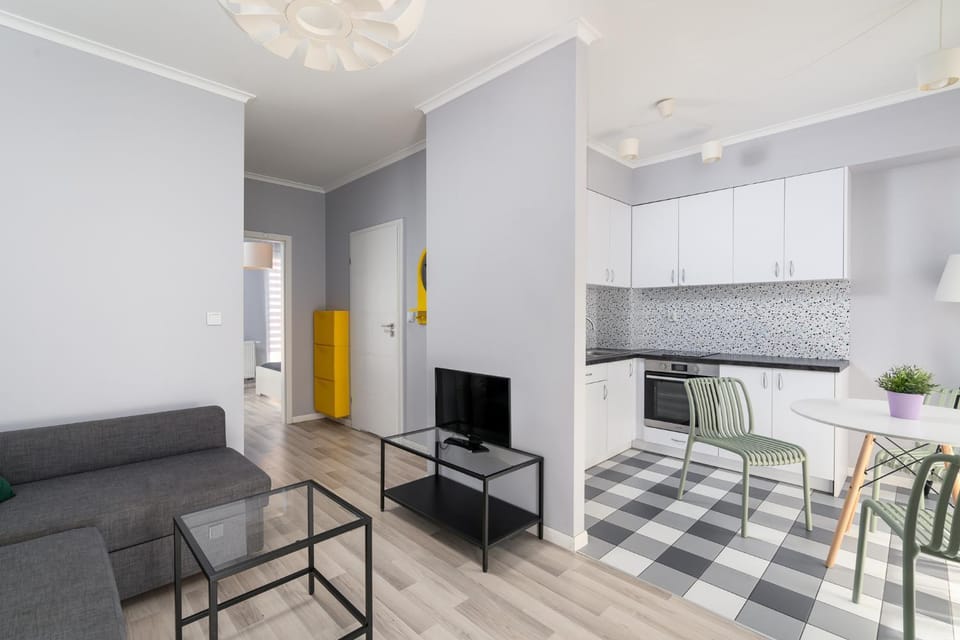 TV and multimedia, Kitchen or kitchenette, Living room, Seating area