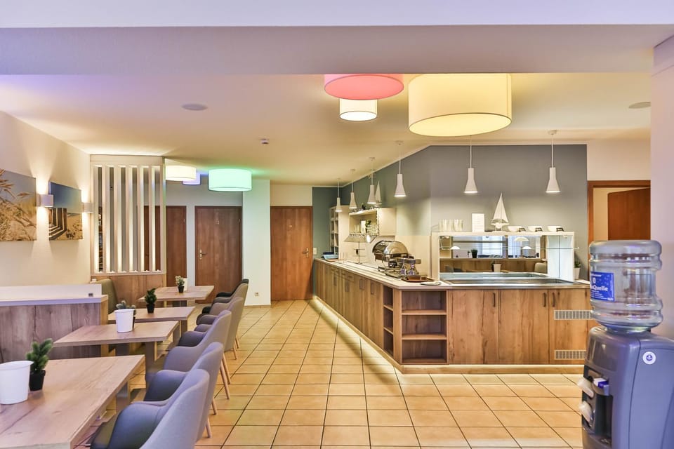 Restaurant/places to eat, Breakfast